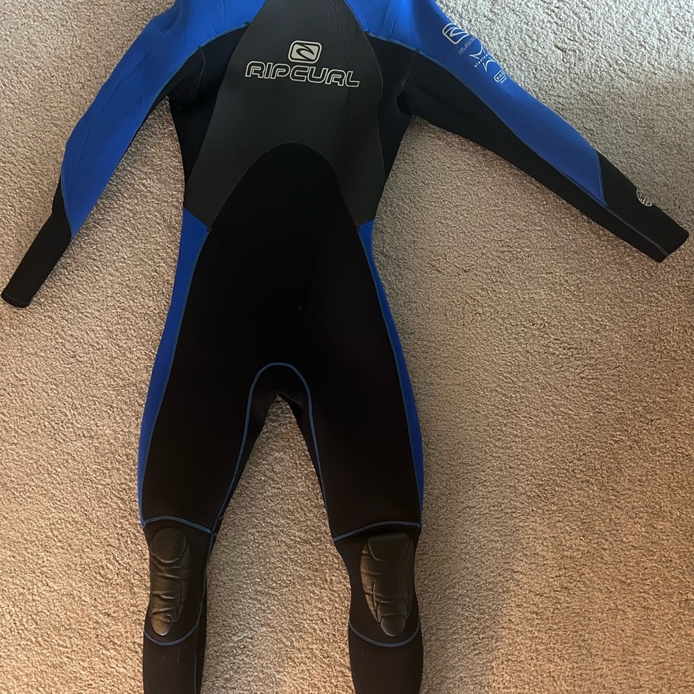 Rip Curl Black and Blue Wetsuit